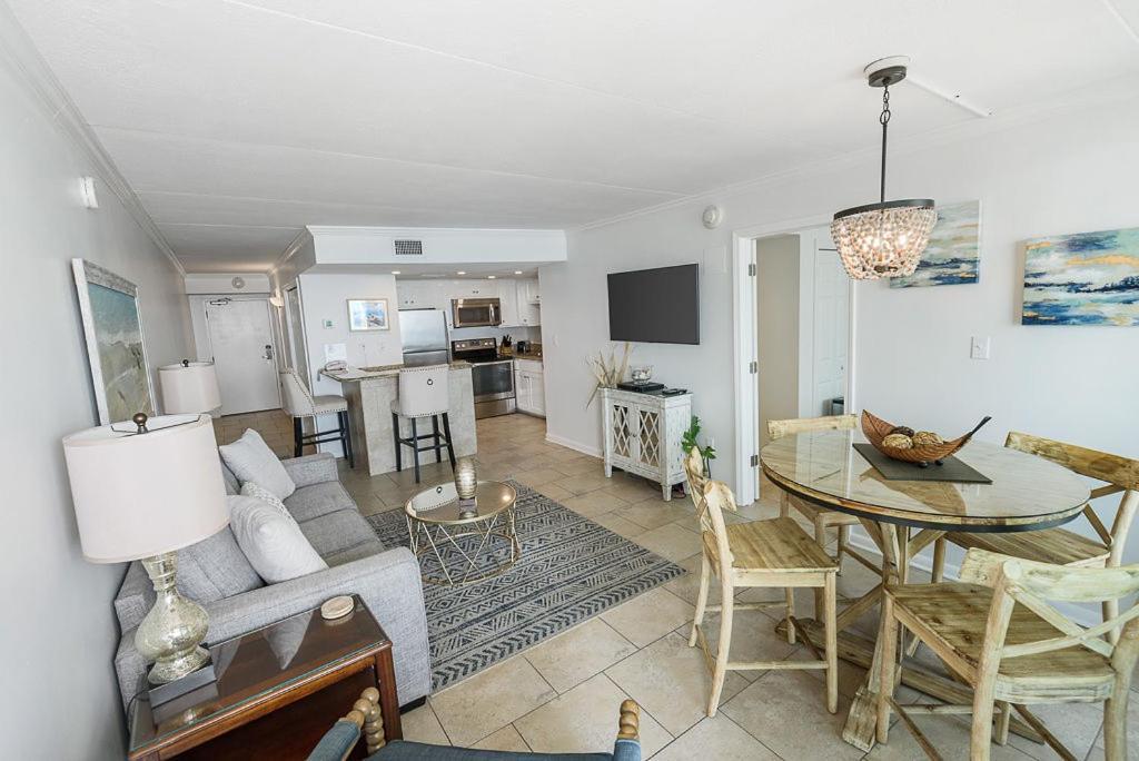 Island Winds East 408 By Albvr - Gorgeous Condo With Million Dollar Views In The Best Location On The Beach Gulf Shores Eksteriør billede